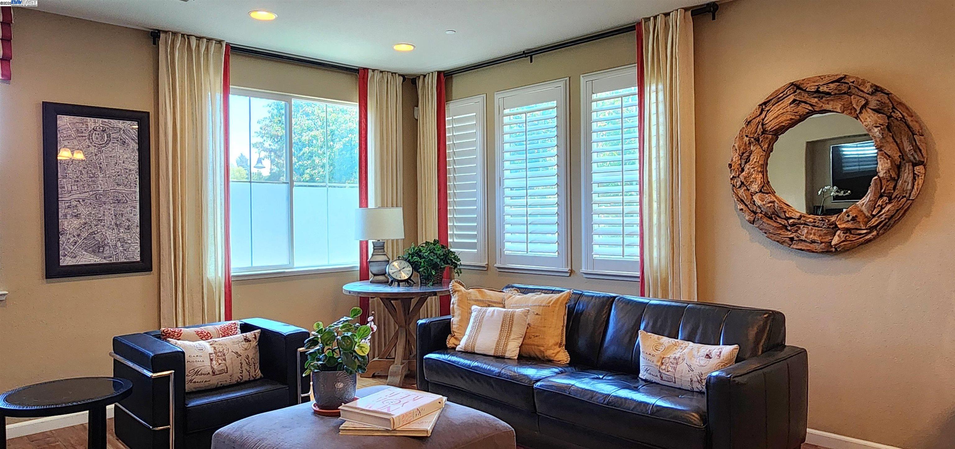 Photo #12: 41100675 Listing: Photo #12