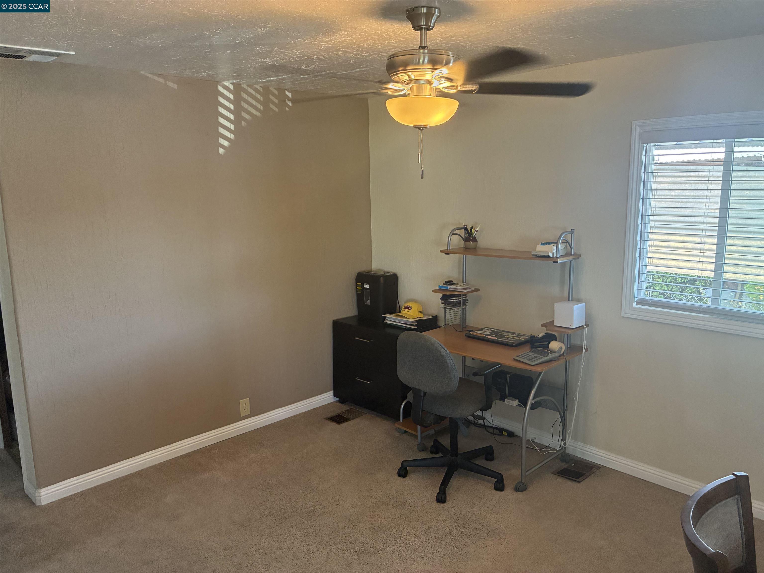 Detail Gallery Image 5 of 14 For 261 Tanbor Way #229,  Pacheco,  CA 94553-0000 - 2 Beds | 2 Baths