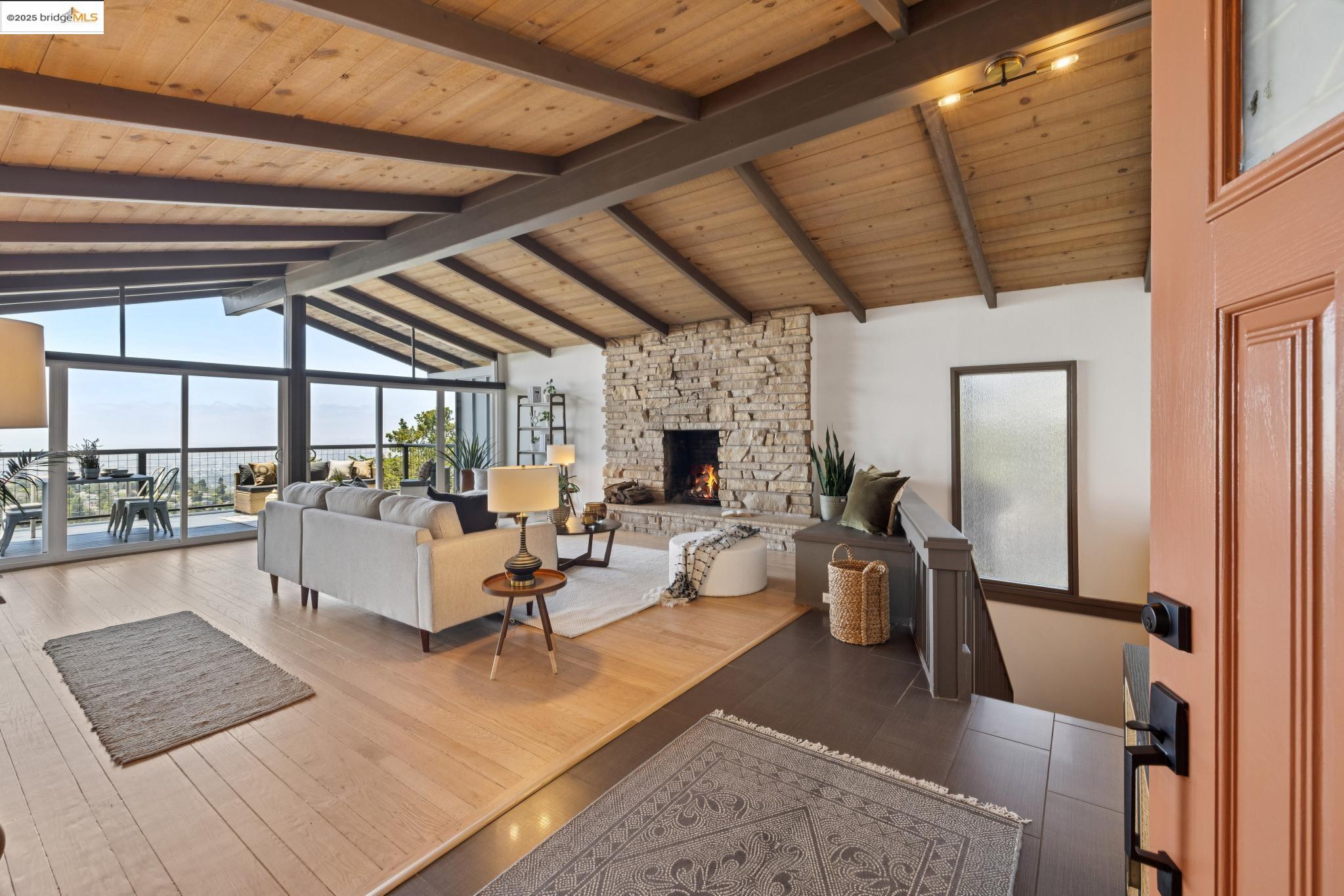 Thumbnail for 5920 Ascot Dr, Oakland, CA 94611