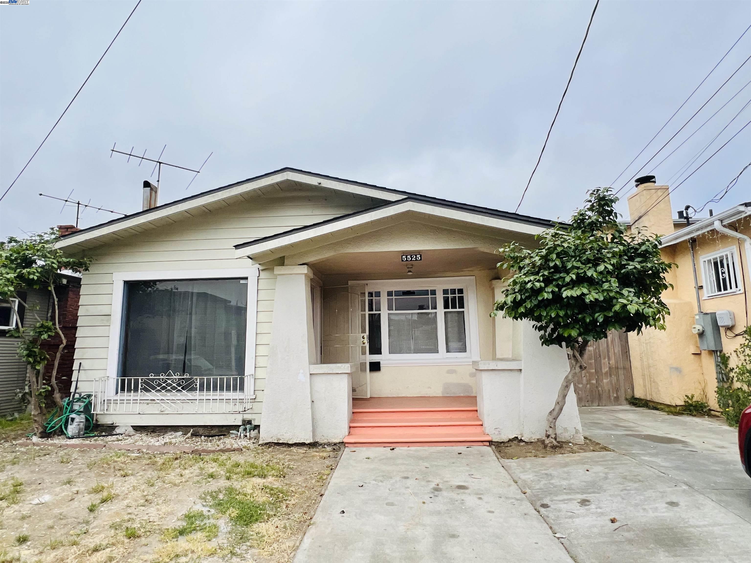 Thumbnail for 5525 Harvey Ave, Oakland, CA 94621