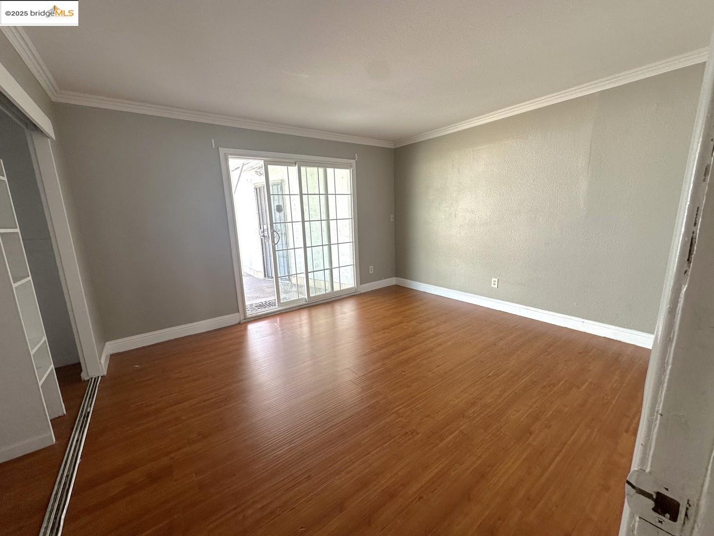 Detail Gallery Image 17 of 19 For 2233 Edison Ave, Sacramento,  CA 95821 - 3 Beds | 2 Baths