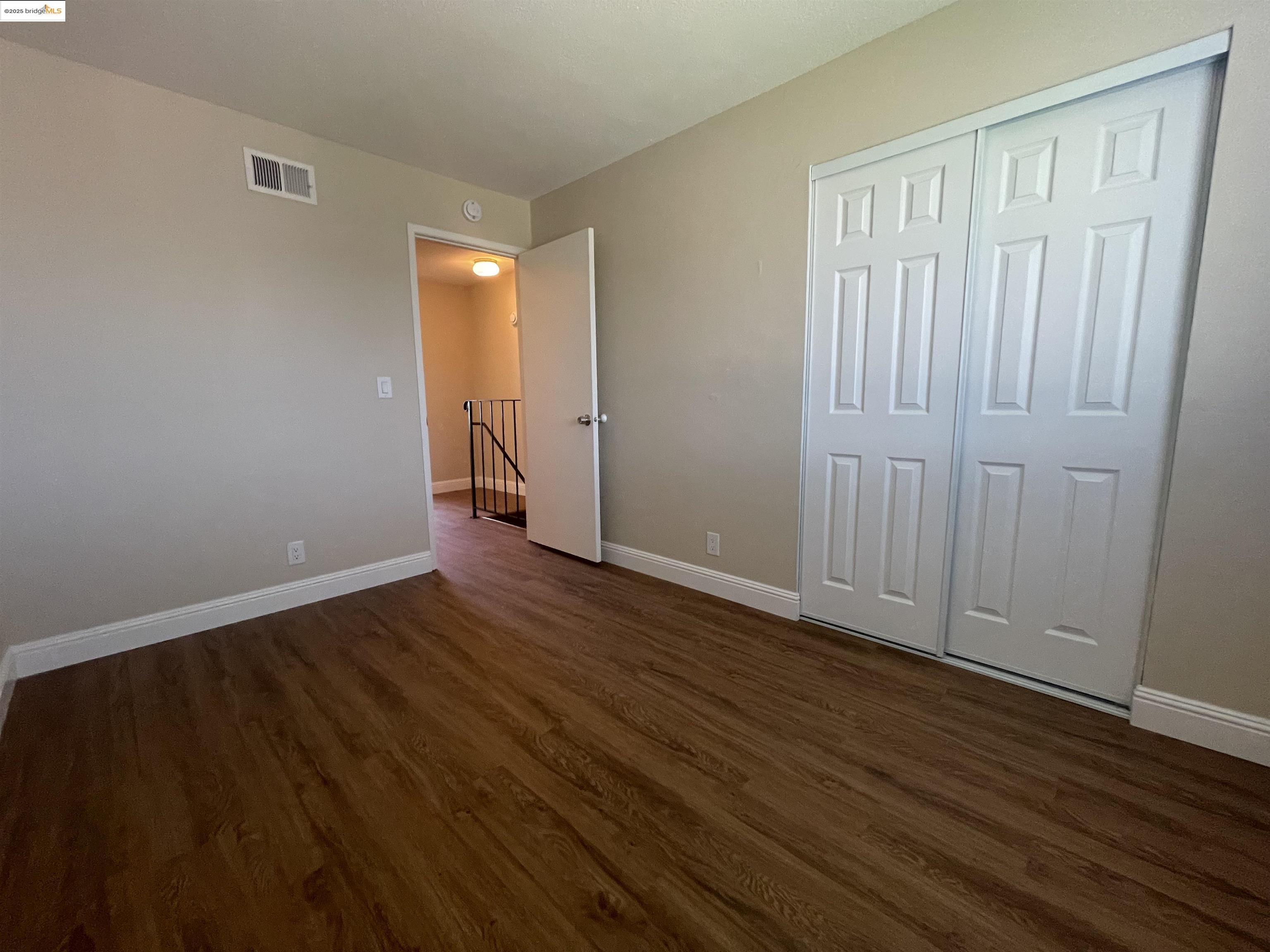 Detail Gallery Image 22 of 28 For 35 Fountainhead Ct, Martinez,  CA 94553 - 3 Beds | 1/1 Baths