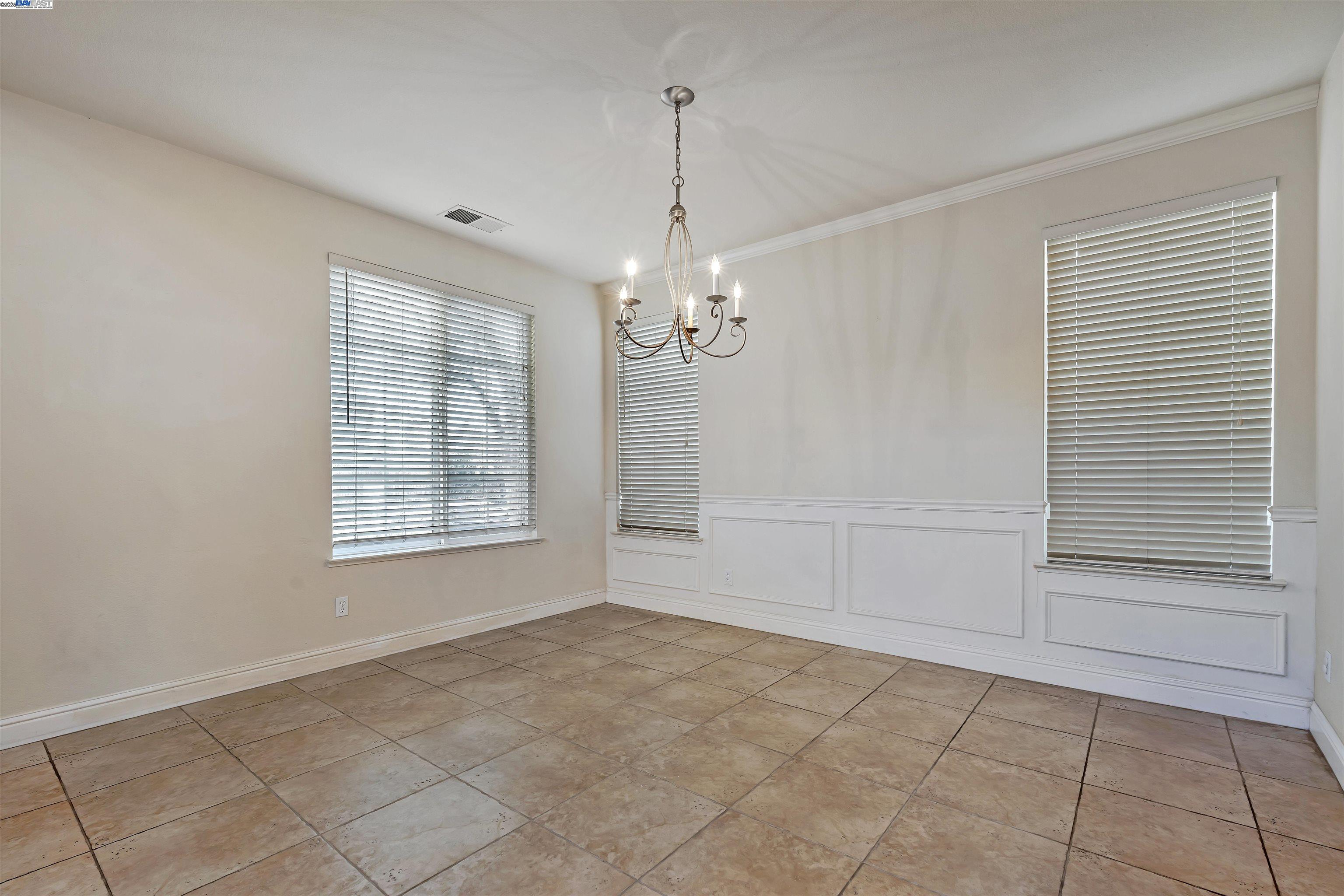 Detail Gallery Image 22 of 50 For 501 Carnaby Rd, Lathrop,  CA 95330 - 4 Beds | 2/1 Baths