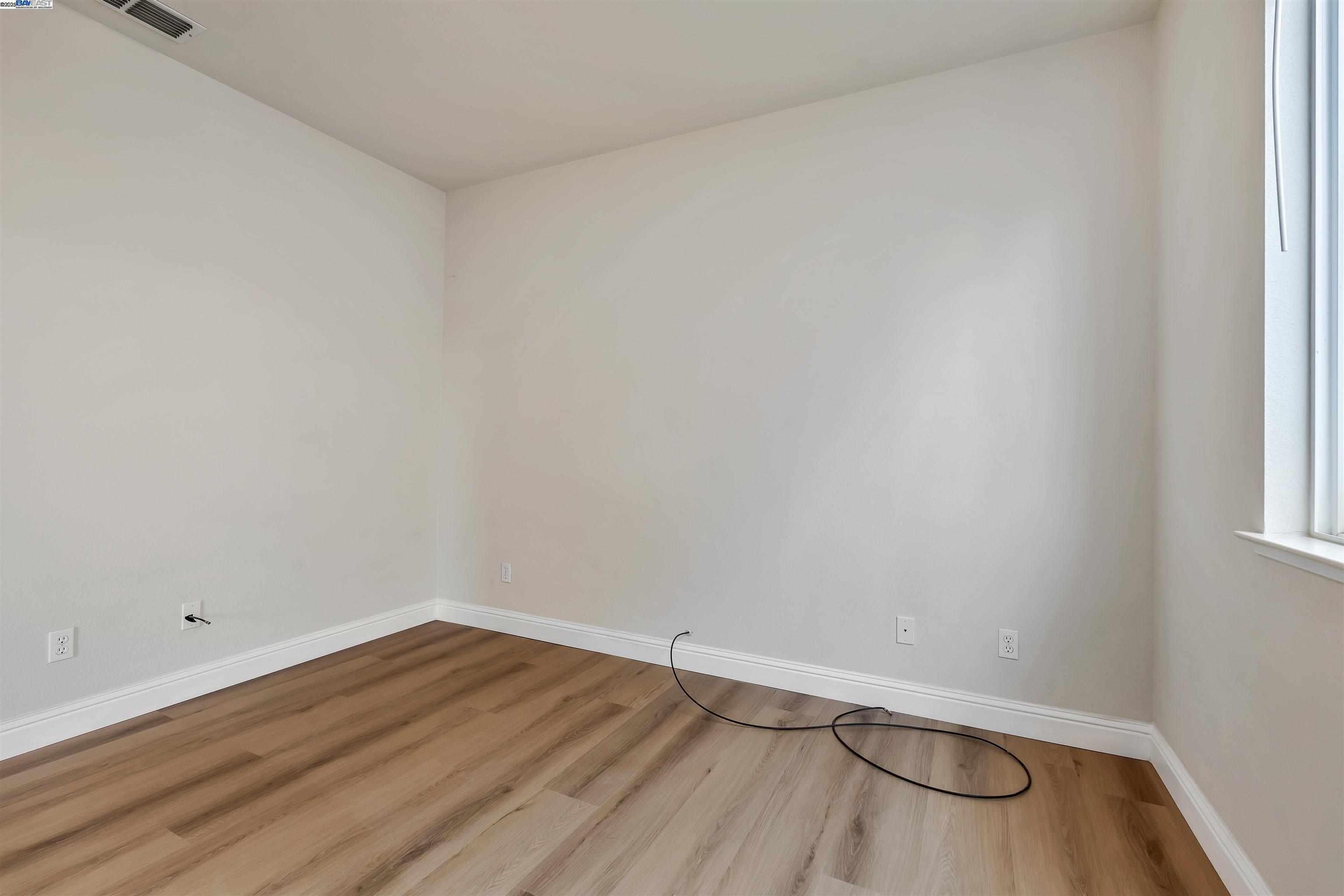 Detail Gallery Image 31 of 50 For 501 Carnaby Rd, Lathrop,  CA 95330 - 4 Beds | 2/1 Baths