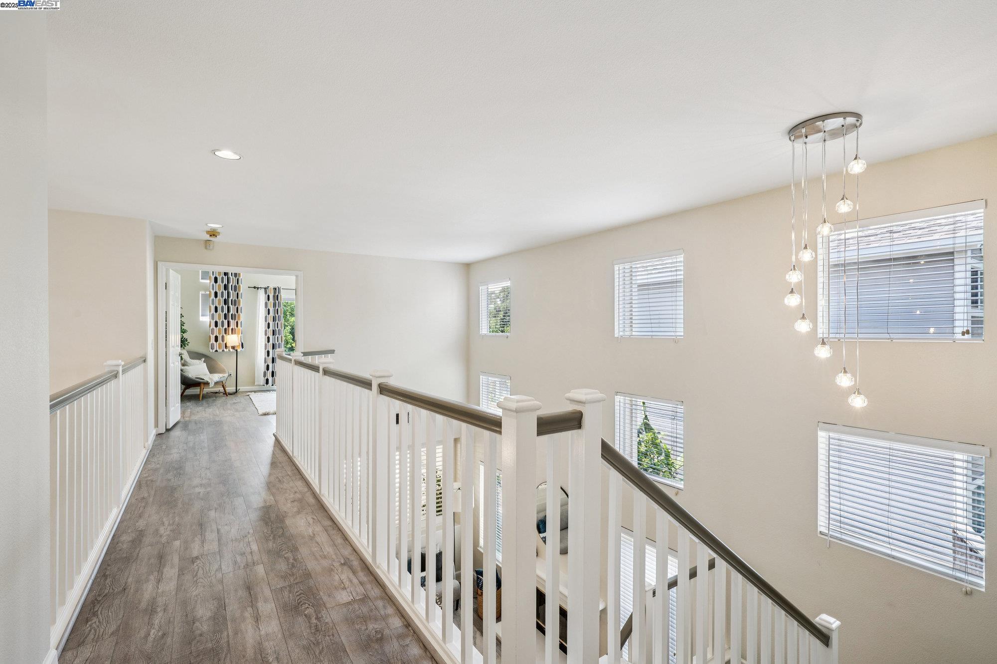 Detail Gallery Image 20 of 47 For 411 Orchard View Ave, Martinez,  CA 94553 - 4 Beds | 2/1 Baths