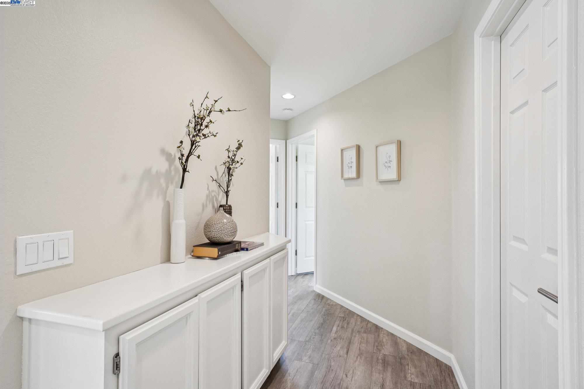 Detail Gallery Image 31 of 47 For 411 Orchard View Ave, Martinez,  CA 94553 - 4 Beds | 2/1 Baths