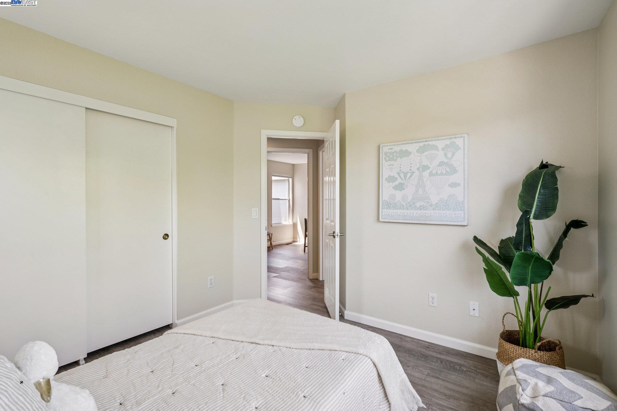 Detail Gallery Image 34 of 47 For 411 Orchard View Ave, Martinez,  CA 94553 - 4 Beds | 2/1 Baths