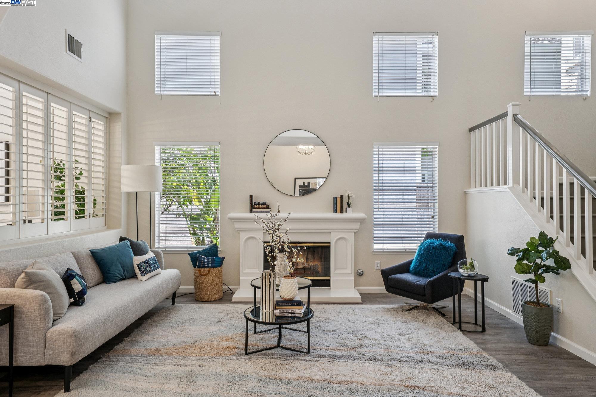 Detail Gallery Image 6 of 47 For 411 Orchard View Ave, Martinez,  CA 94553 - 4 Beds | 2/1 Baths