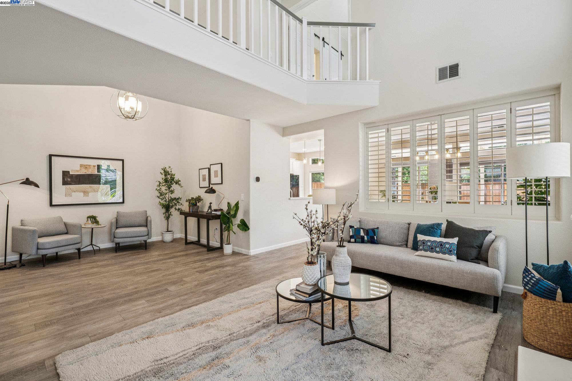 Detail Gallery Image 10 of 47 For 411 Orchard View Ave, Martinez,  CA 94553 - 4 Beds | 2/1 Baths