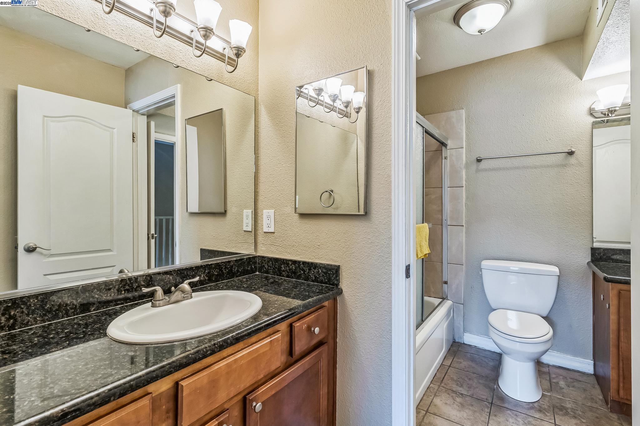 Detail Gallery Image 16 of 18 For 7166 N Fruit Ave #154,  Fresno,  CA 93711 - 2 Beds | 1/1 Baths