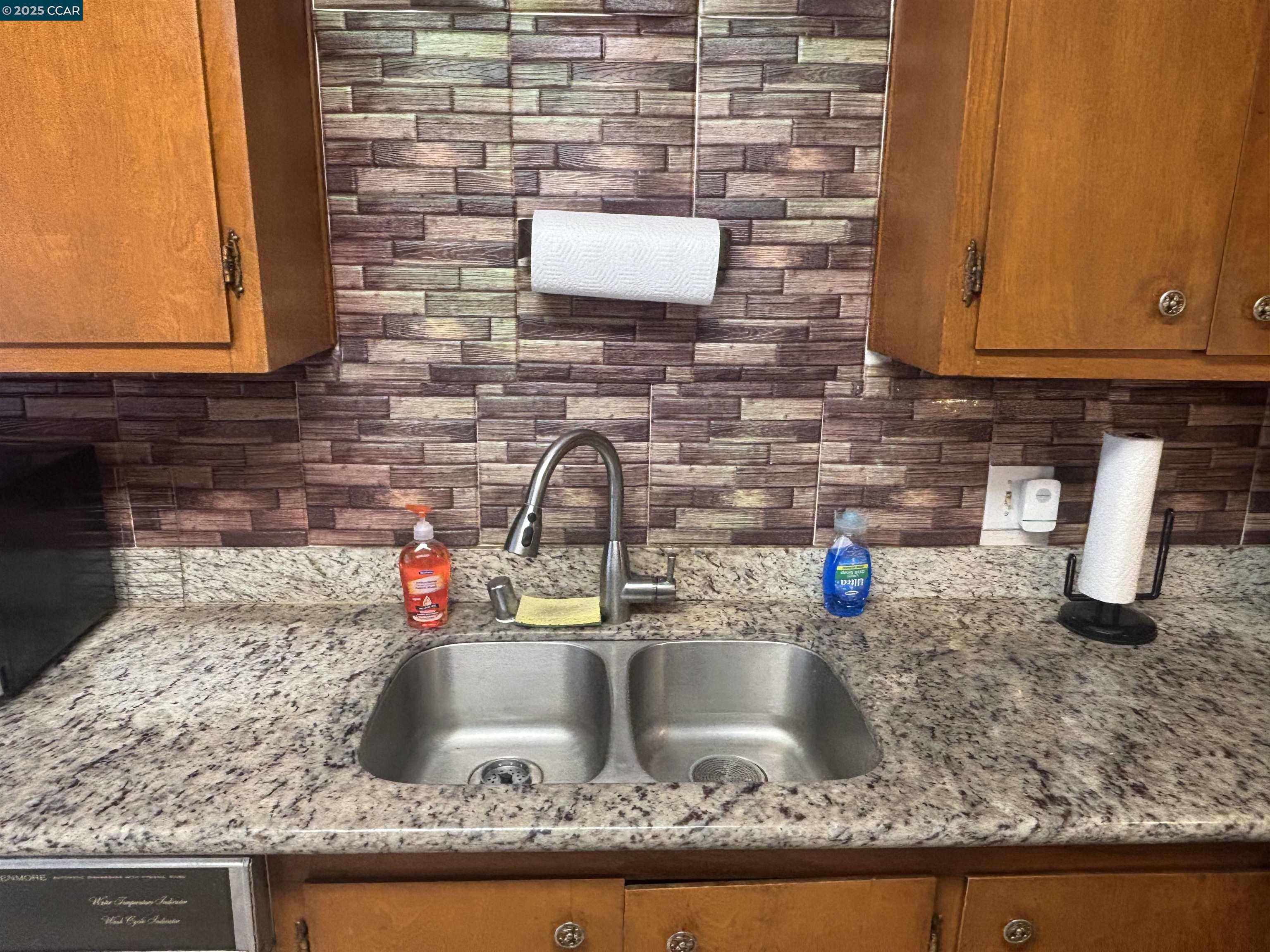 Detail Gallery Image 8 of 56 For 2765 Tuolumne Street, Vallejo,  CA 94589 - 4 Beds | 2 Baths