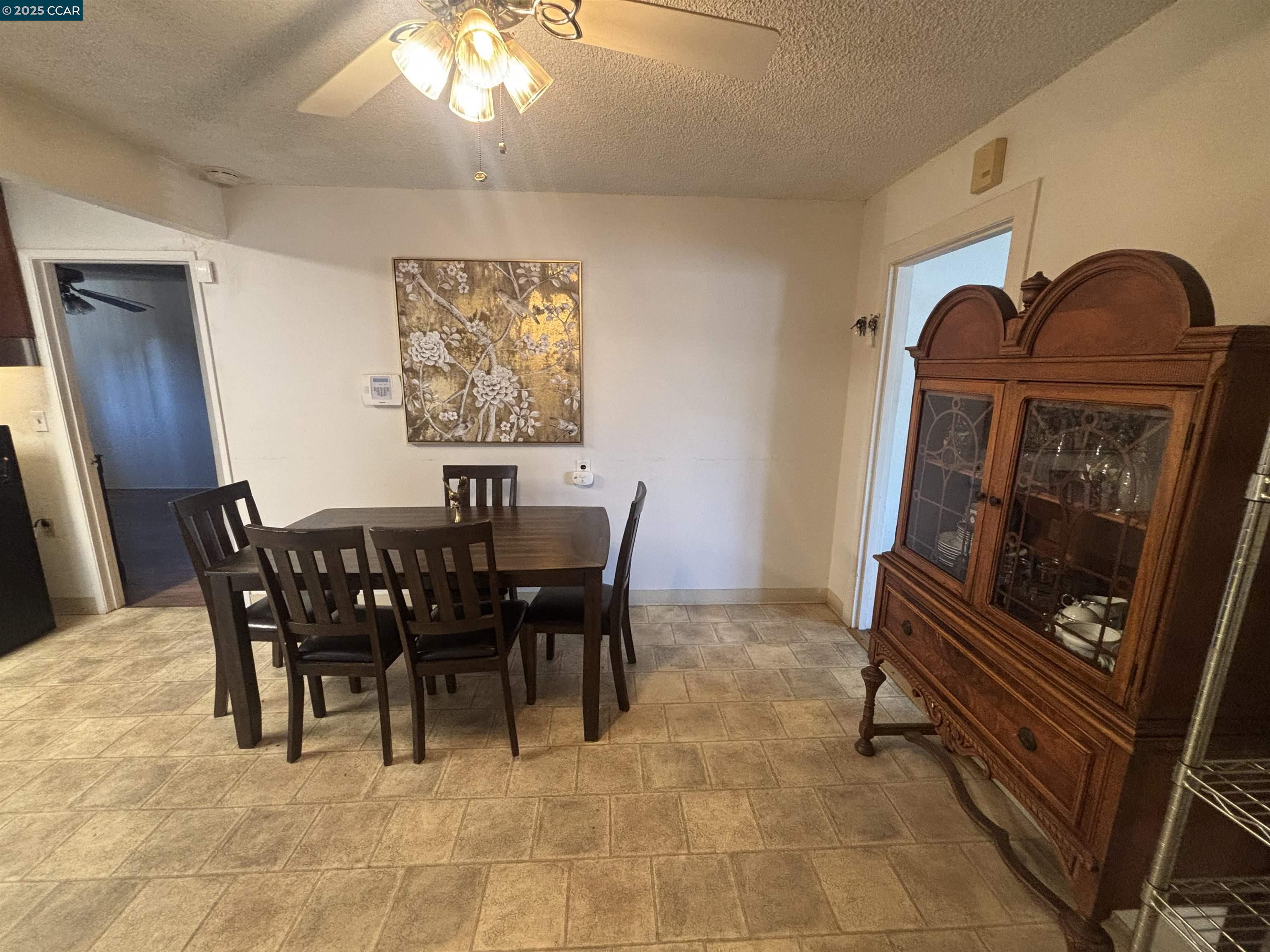 Detail Gallery Image 10 of 56 For 2765 Tuolumne Street, Vallejo,  CA 94589 - 4 Beds | 2 Baths