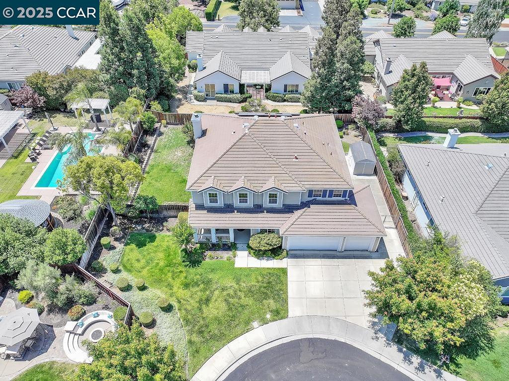 Detail Gallery Image 1 of 1 For 5138 Nathalee Dr, Concord,  CA 94521 - 6 Beds | 3 Baths