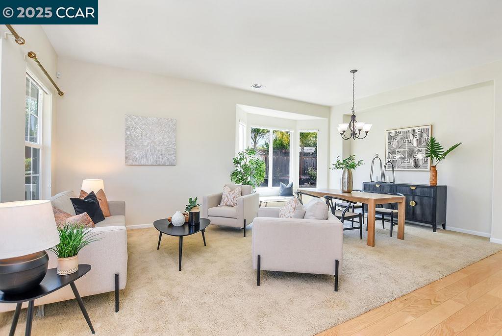 Detail Gallery Image 8 of 43 For 5138 Nathalee Dr, Concord,  CA 94521 - 5 Beds | 3 Baths