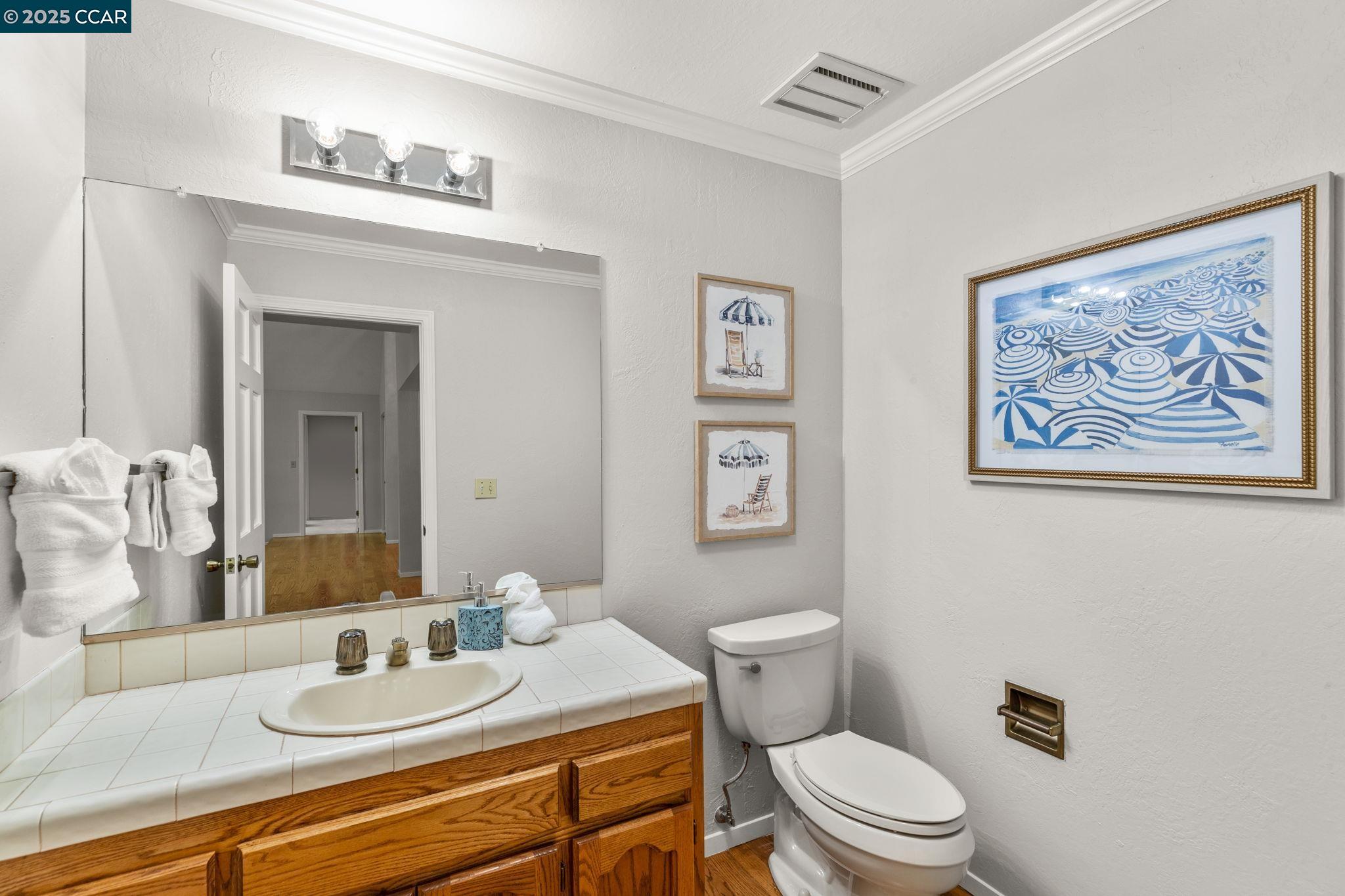 Detail Gallery Image 13 of 60 For 109 Bria Ct, Walnut Creek,  CA 94597 - 5 Beds | 3/1 Baths