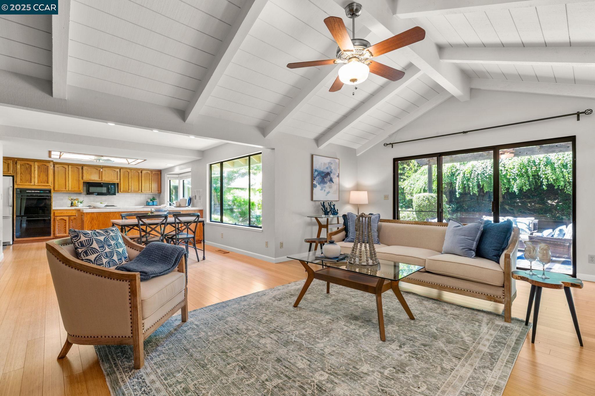 Detail Gallery Image 17 of 60 For 109 Bria Ct, Walnut Creek,  CA 94597 - 5 Beds | 3/1 Baths