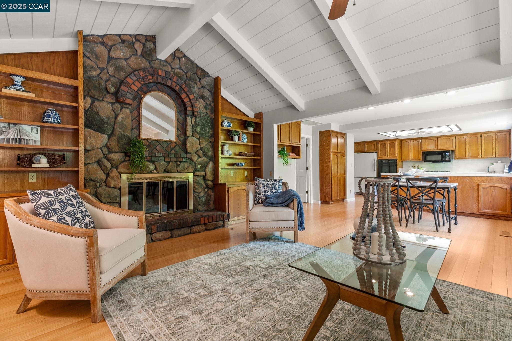 Detail Gallery Image 18 of 60 For 109 Bria Ct, Walnut Creek,  CA 94597 - 5 Beds | 3/1 Baths