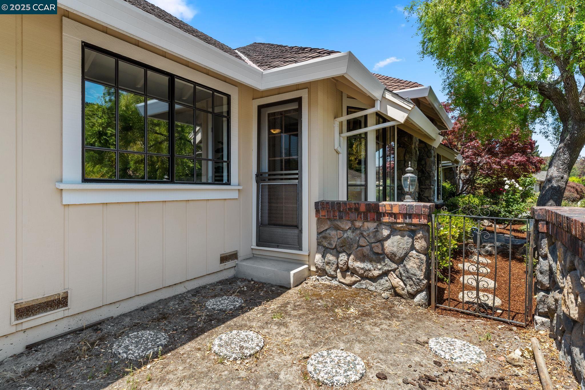 Detail Gallery Image 43 of 60 For 109 Bria Ct, Walnut Creek,  CA 94597 - 5 Beds | 3/1 Baths