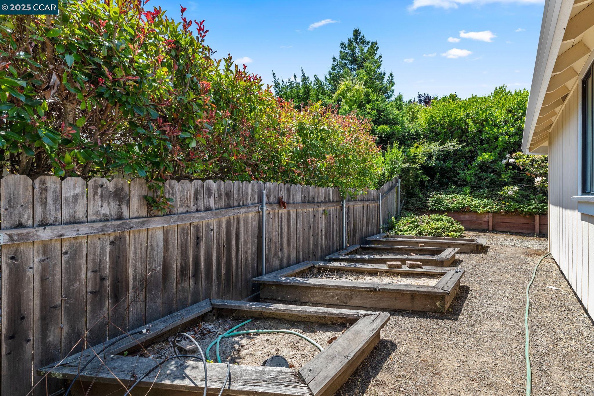 Detail Gallery Image 44 of 60 For 109 Bria Ct, Walnut Creek,  CA 94597 - 5 Beds | 3/1 Baths