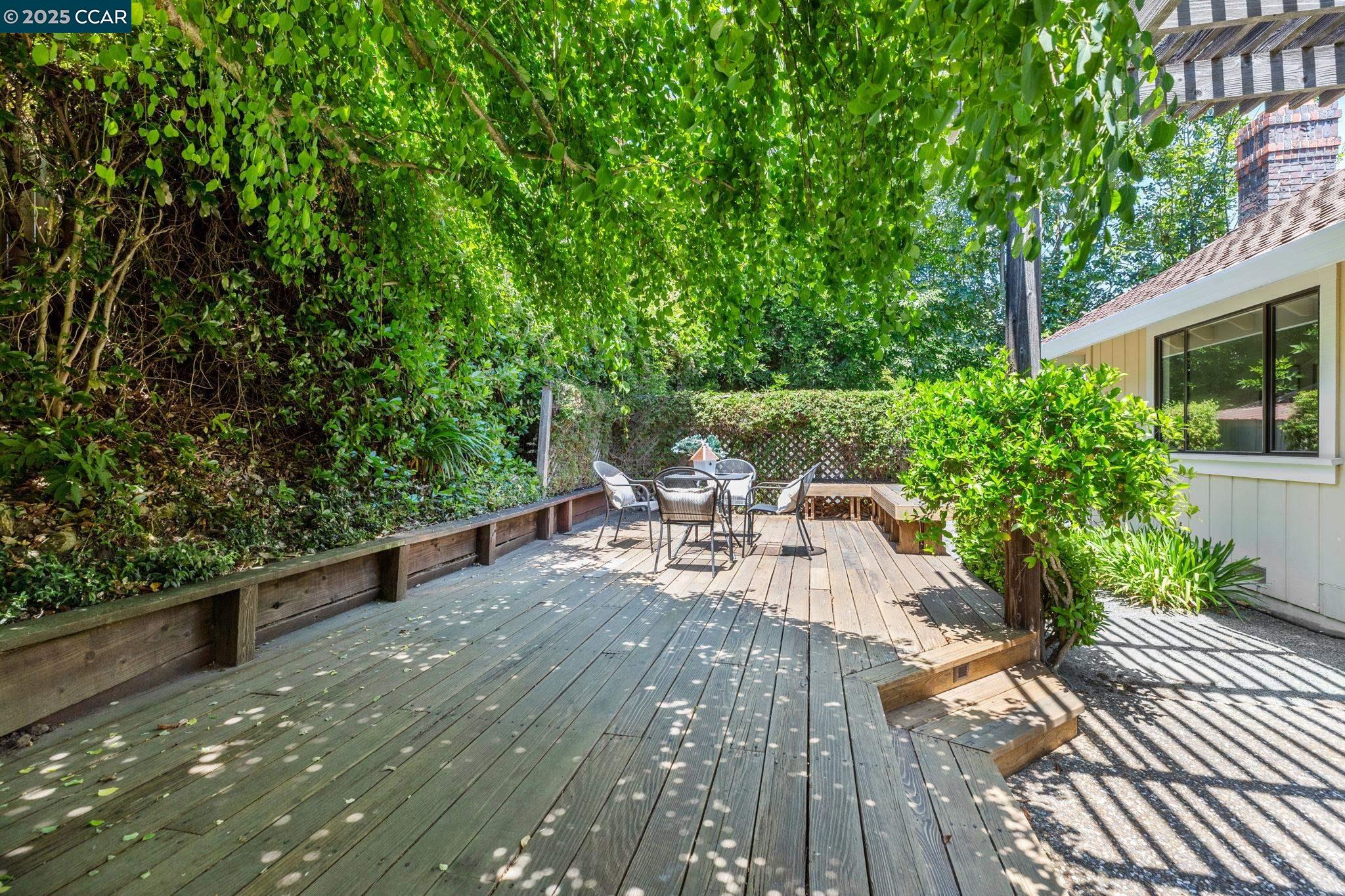 Detail Gallery Image 45 of 60 For 109 Bria Ct, Walnut Creek,  CA 94597 - 5 Beds | 3/1 Baths