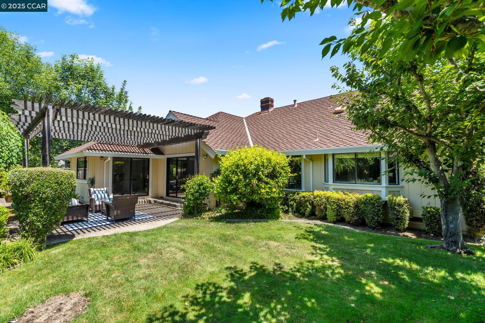 Detail Gallery Image 47 of 60 For 109 Bria Ct, Walnut Creek,  CA 94597 - 5 Beds | 3/1 Baths