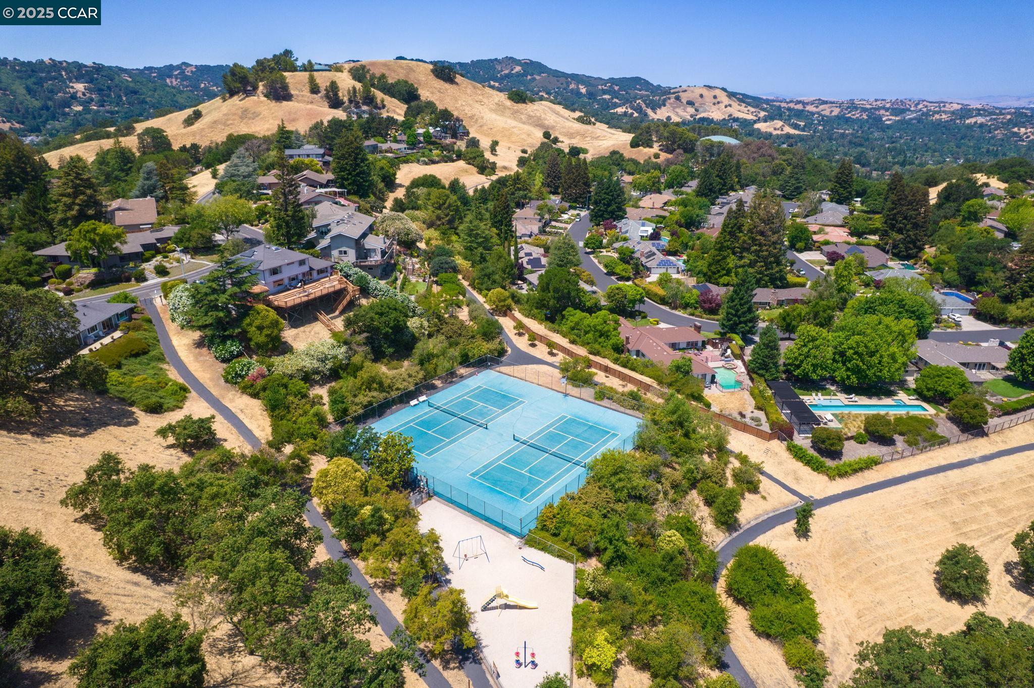 Detail Gallery Image 54 of 60 For 109 Bria Ct, Walnut Creek,  CA 94597 - 5 Beds | 3/1 Baths