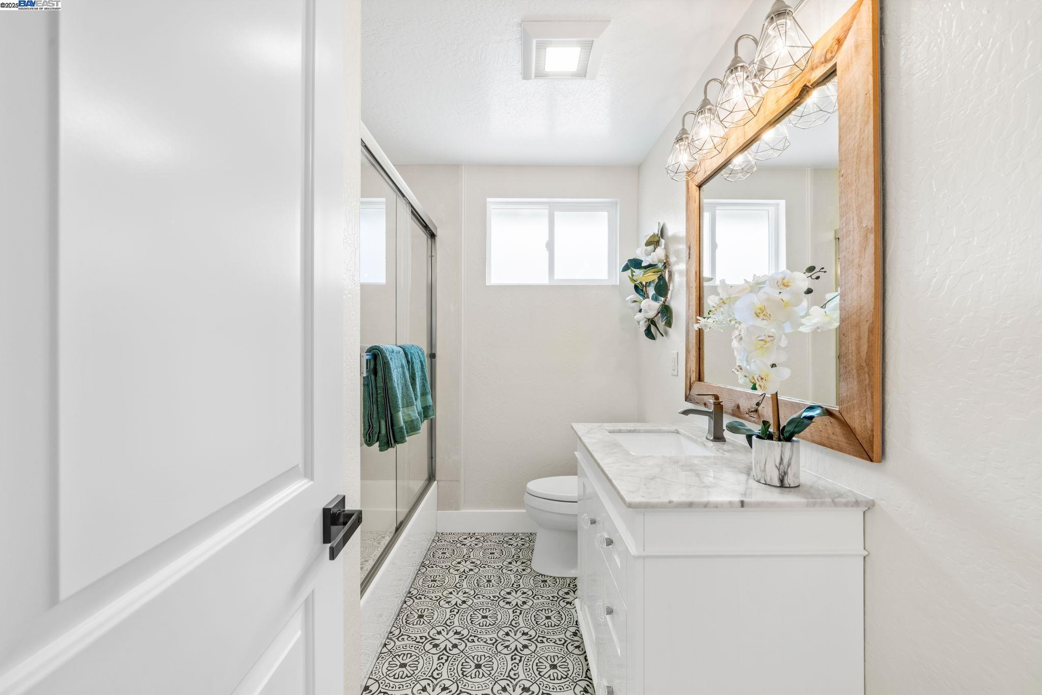 Detail Gallery Image 21 of 32 For 1168 Hillcrest Ct, Livermore,  CA 94550 - 4 Beds | 2 Baths
