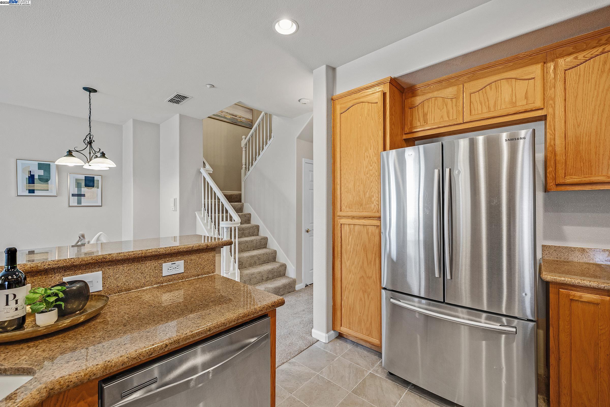 Photo #8: 41100736 Listing: Photo #8
