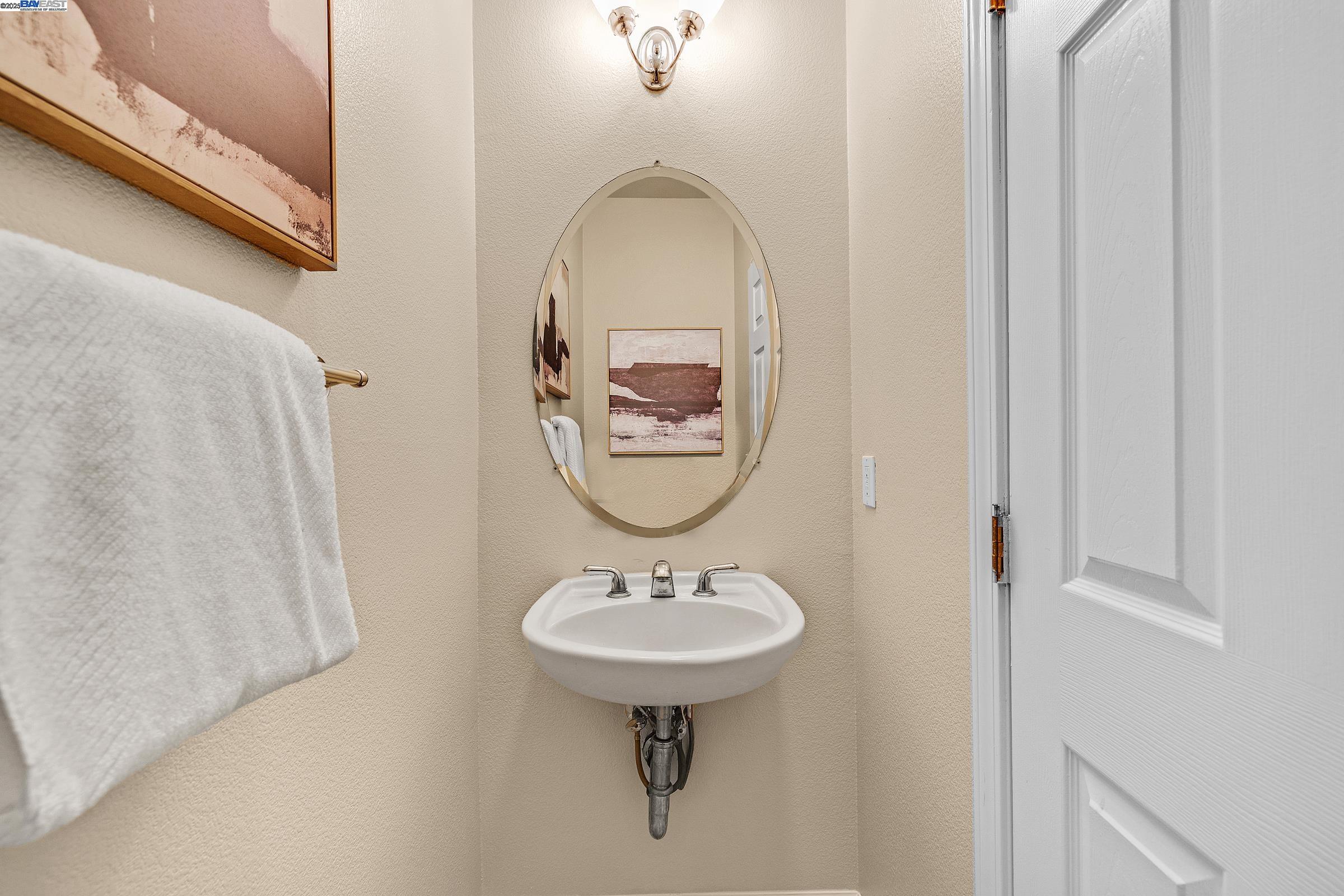 Photo #8: 41100736 Listing: Photo #8