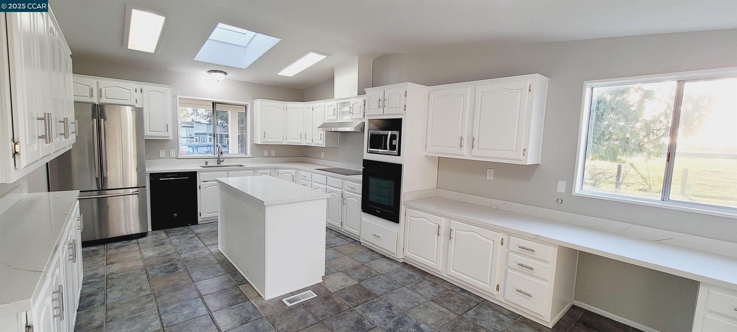 5750 Sellers Ave, Oakley, California 94561, 3 Bedrooms Bedrooms, 9 Rooms Rooms,2 BathroomsBathrooms,Residential Lease,For Rent,5750 Sellers Ave,41100752