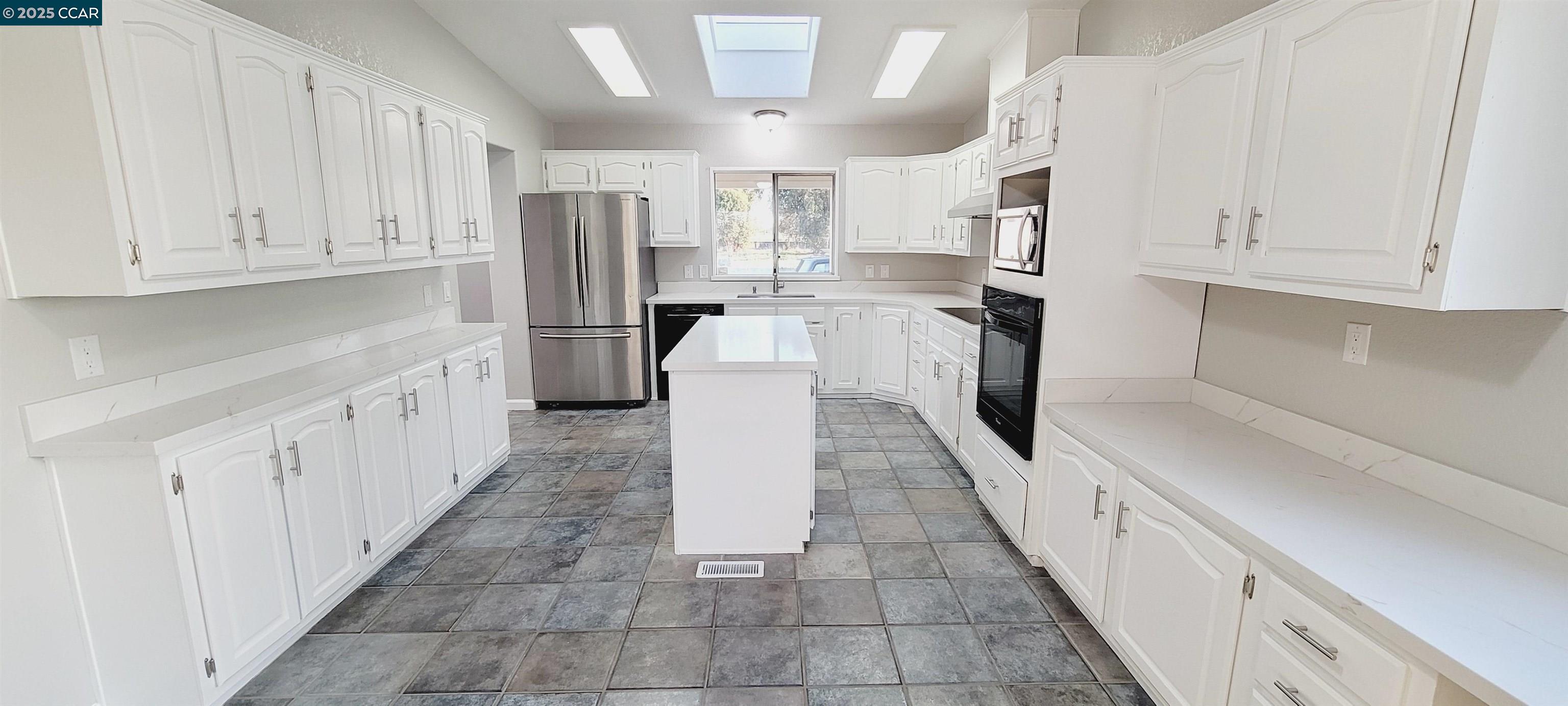 5750 Sellers Ave, Oakley, California 94561, 3 Bedrooms Bedrooms, 9 Rooms Rooms,2 BathroomsBathrooms,Residential Lease,For Rent,5750 Sellers Ave,41100752