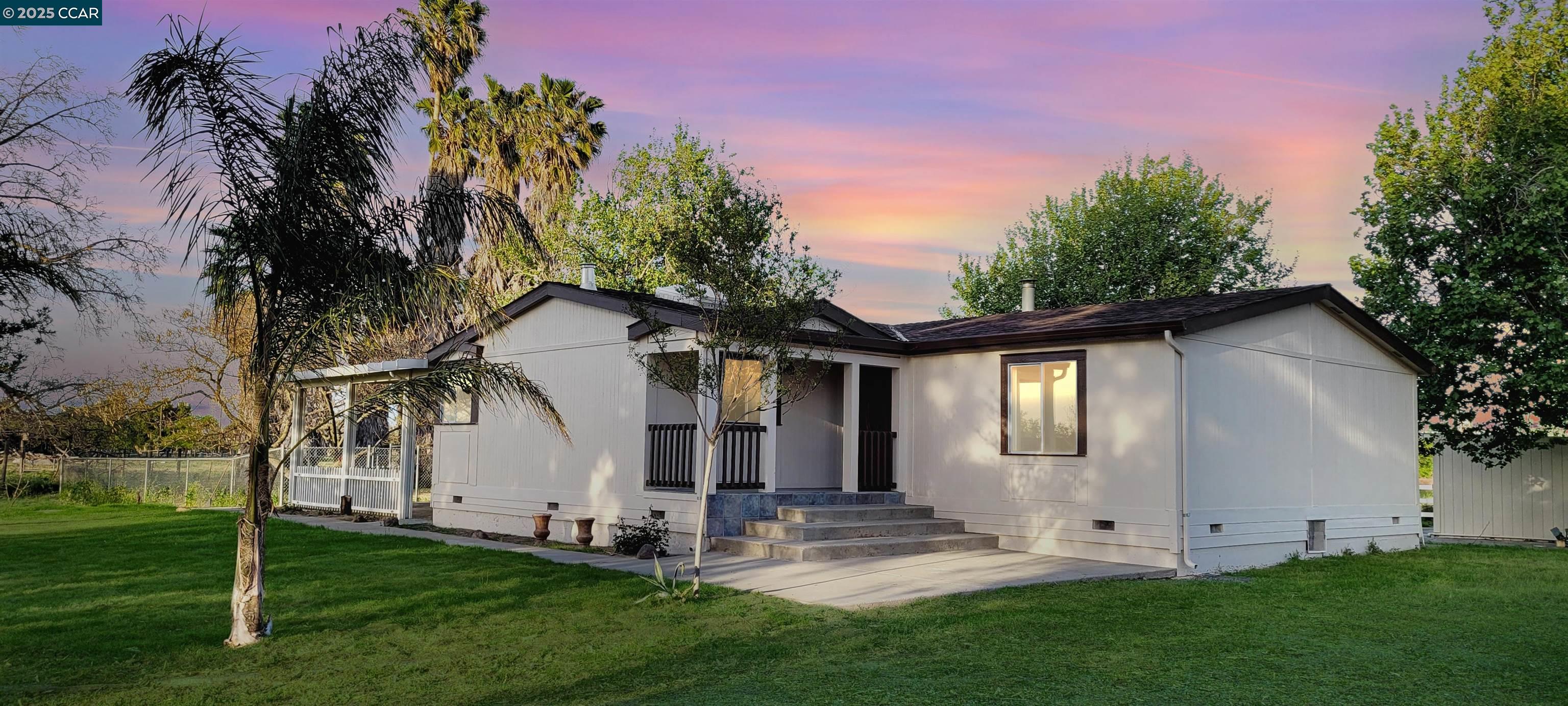 5750 Sellers Ave, Oakley, California 94561, 3 Bedrooms Bedrooms, 9 Rooms Rooms,2 BathroomsBathrooms,Residential Lease,For Rent,5750 Sellers Ave,41100752