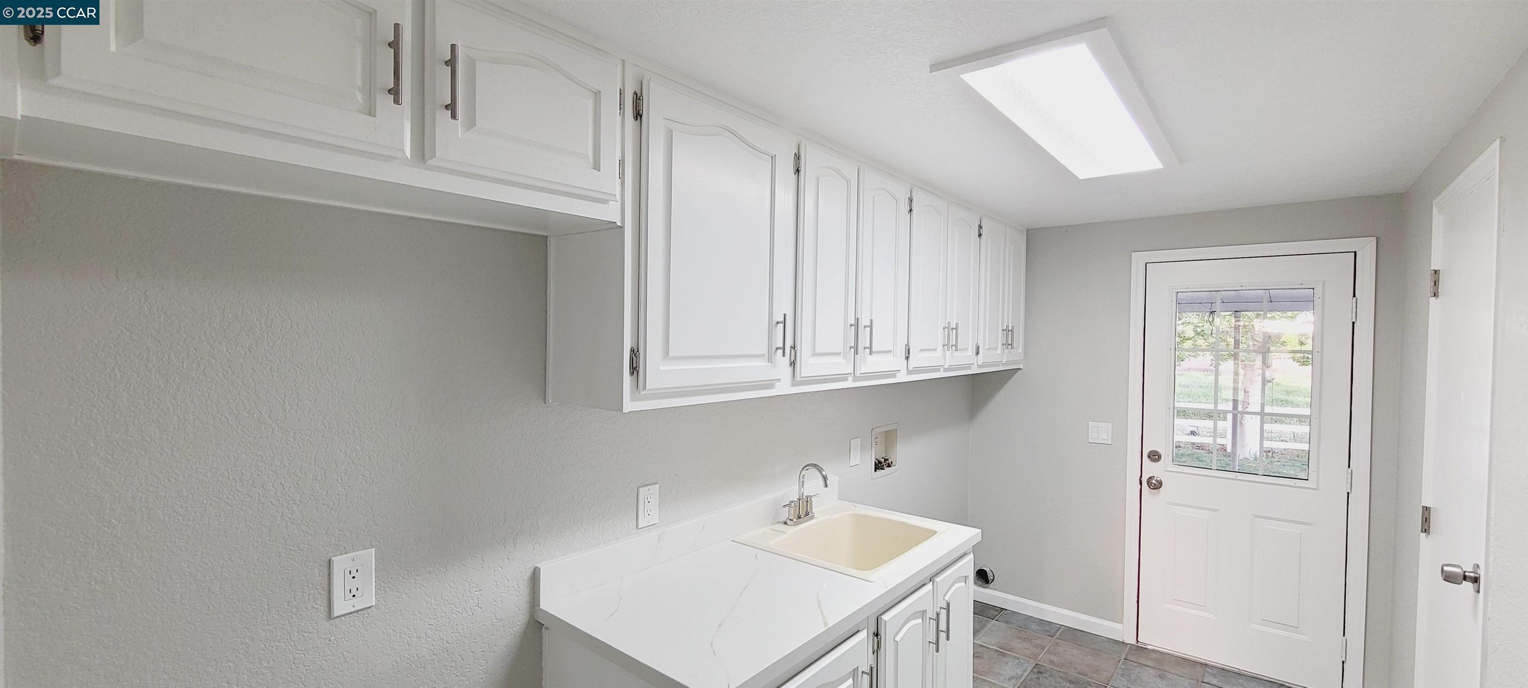 5750 Sellers Ave, Oakley, California 94561, 3 Bedrooms Bedrooms, 9 Rooms Rooms,2 BathroomsBathrooms,Residential Lease,For Rent,5750 Sellers Ave,41100752