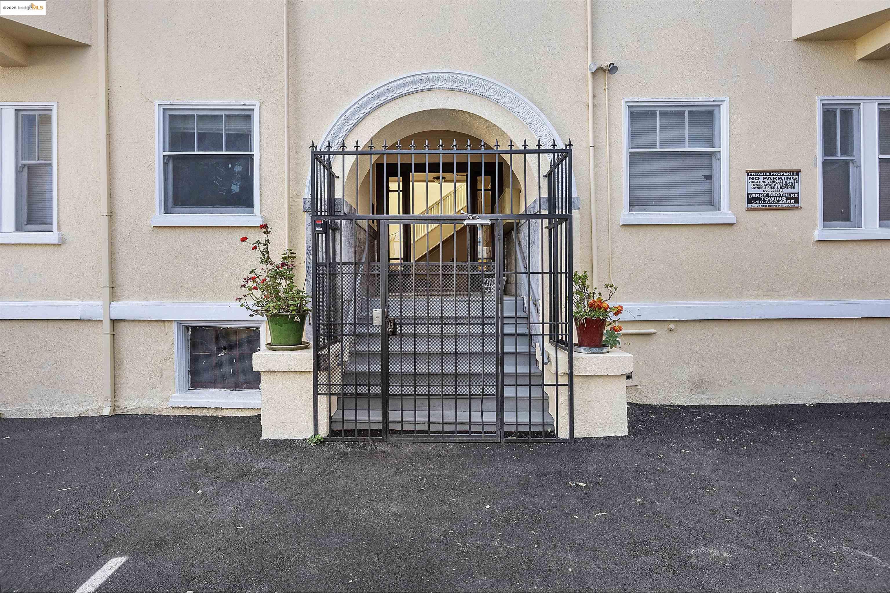 Photo #3: 41100756 Listing 