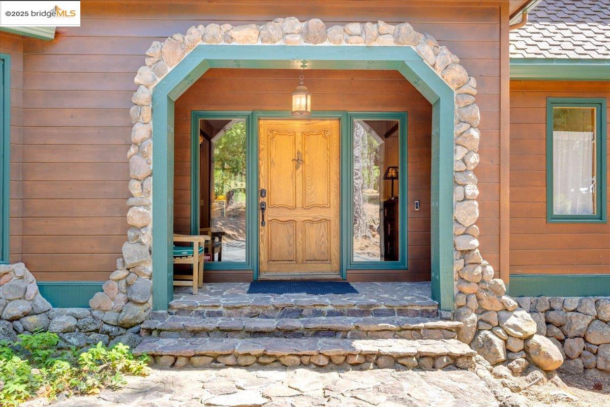 Detail Gallery Image 15 of 59 For 23980 Cedar Hill Lane, Twain Harte,  CA 95383 - 4 Beds | 3 Baths