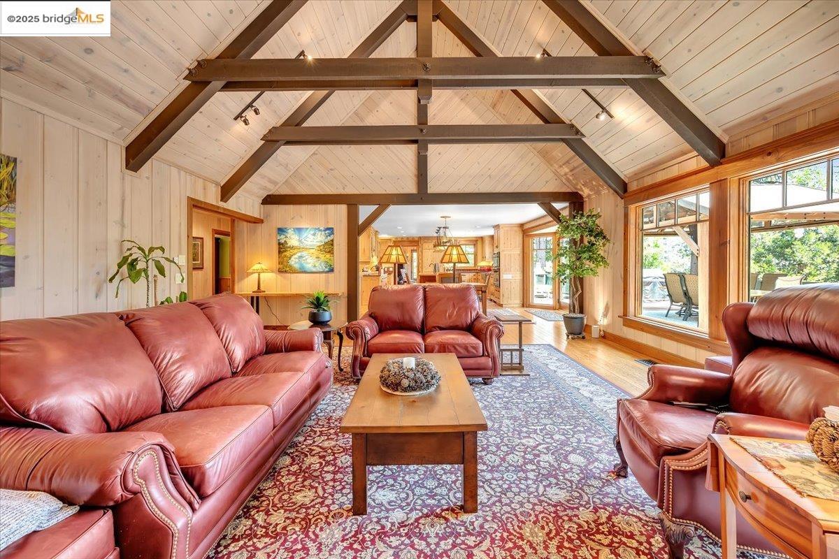 Detail Gallery Image 19 of 59 For 23980 Cedar Hill Lane, Twain Harte,  CA 95383 - 4 Beds | 3 Baths