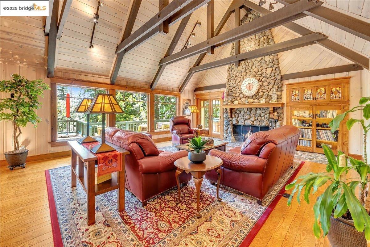 Detail Gallery Image 3 of 59 For 23980 Cedar Hill Lane, Twain Harte,  CA 95383 - 4 Beds | 3 Baths