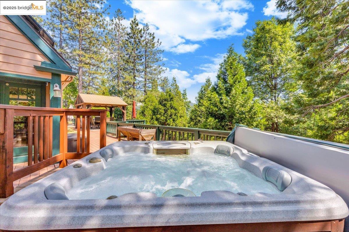 Detail Gallery Image 5 of 59 For 23980 Cedar Hill Lane, Twain Harte,  CA 95383 - 4 Beds | 3 Baths