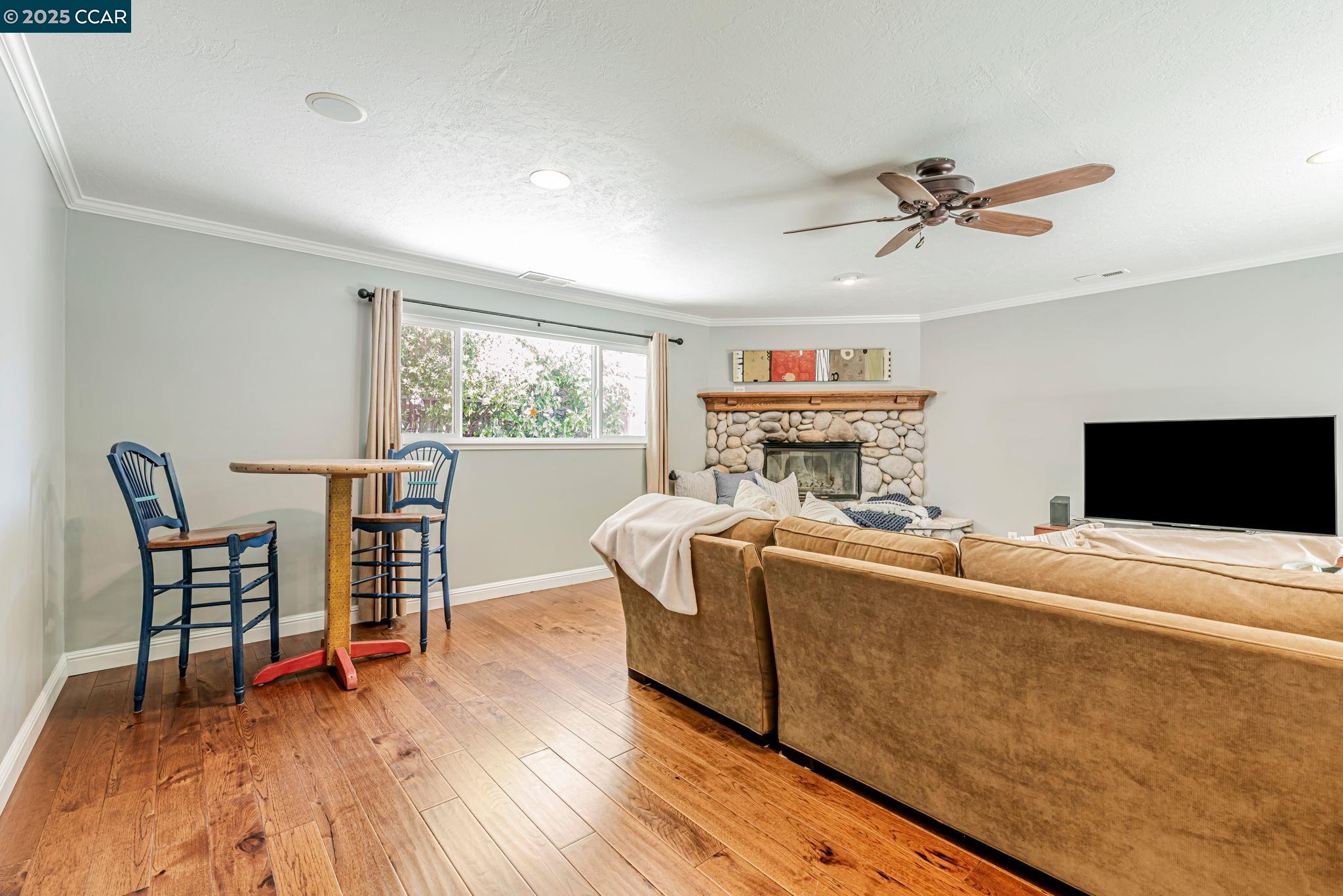 Detail Gallery Image 15 of 58 For 49 Terra Bella Dr, Walnut Creek,  CA 94596 - 3 Beds | 3 Baths