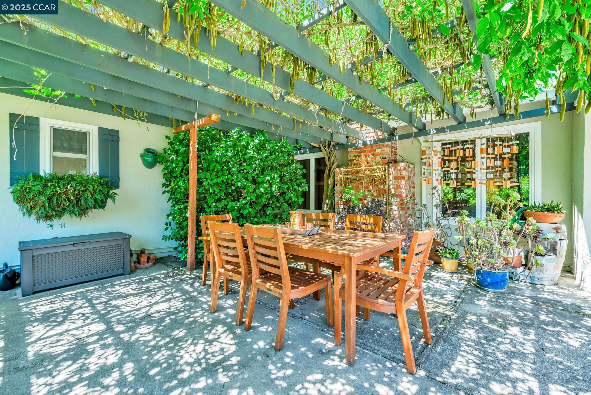 Detail Gallery Image 42 of 58 For 49 Terra Bella Dr, Walnut Creek,  CA 94596 - 3 Beds | 3 Baths