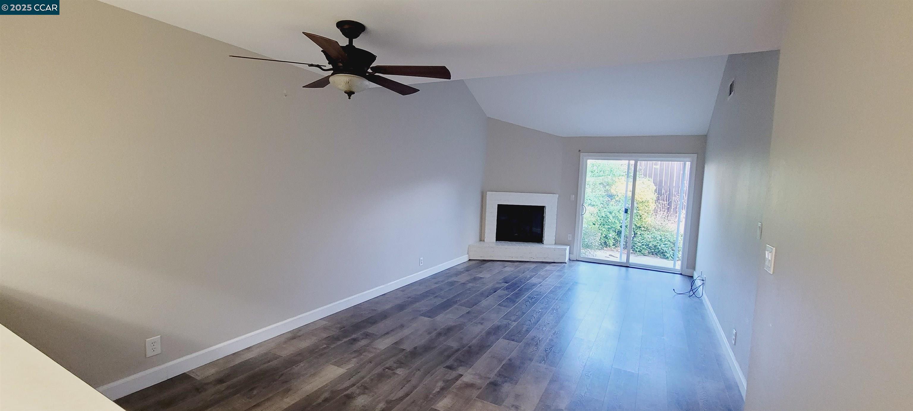 4214 Treat Blvd # 5, Concord, California 94521, 2 Bedrooms Bedrooms, 6 Rooms Rooms,2 BathroomsBathrooms,Residential Lease,For Rent,4214 Treat Blvd # 5,41100765