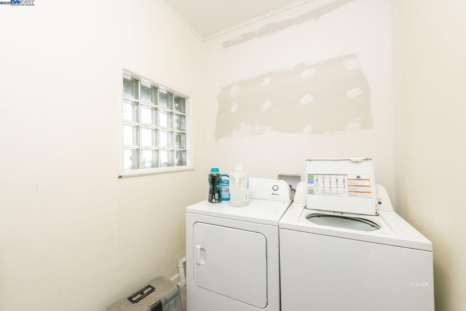 Detail Gallery Image 14 of 50 For 493 Main St., Weaverville,  CA 96093 - 1 Beds | 2/1 Baths