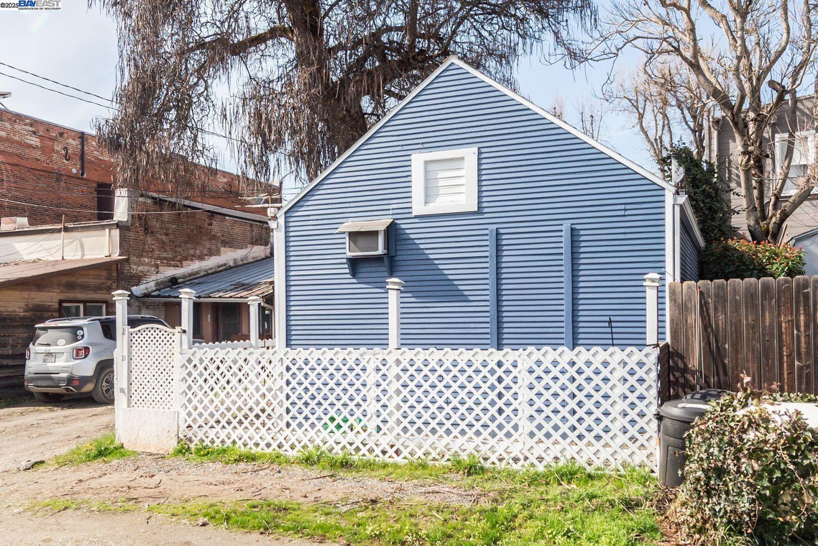 Detail Gallery Image 35 of 50 For 493 Main St., Weaverville,  CA 96093 - 1 Beds | 2/1 Baths