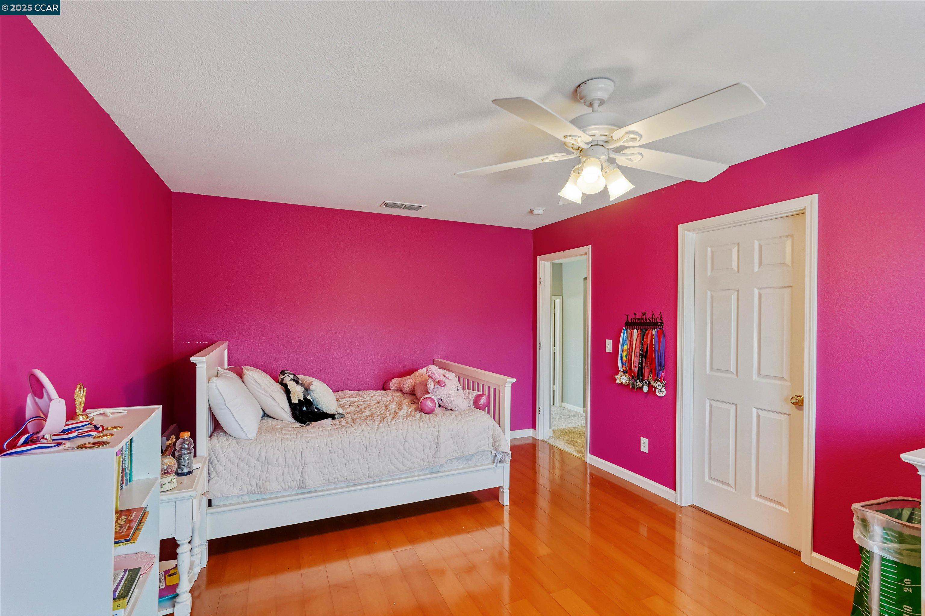 Detail Gallery Image 26 of 47 For 812 Westgate Drive, Vacaville,  CA 95687-7722 - 5 Beds | 3 Baths