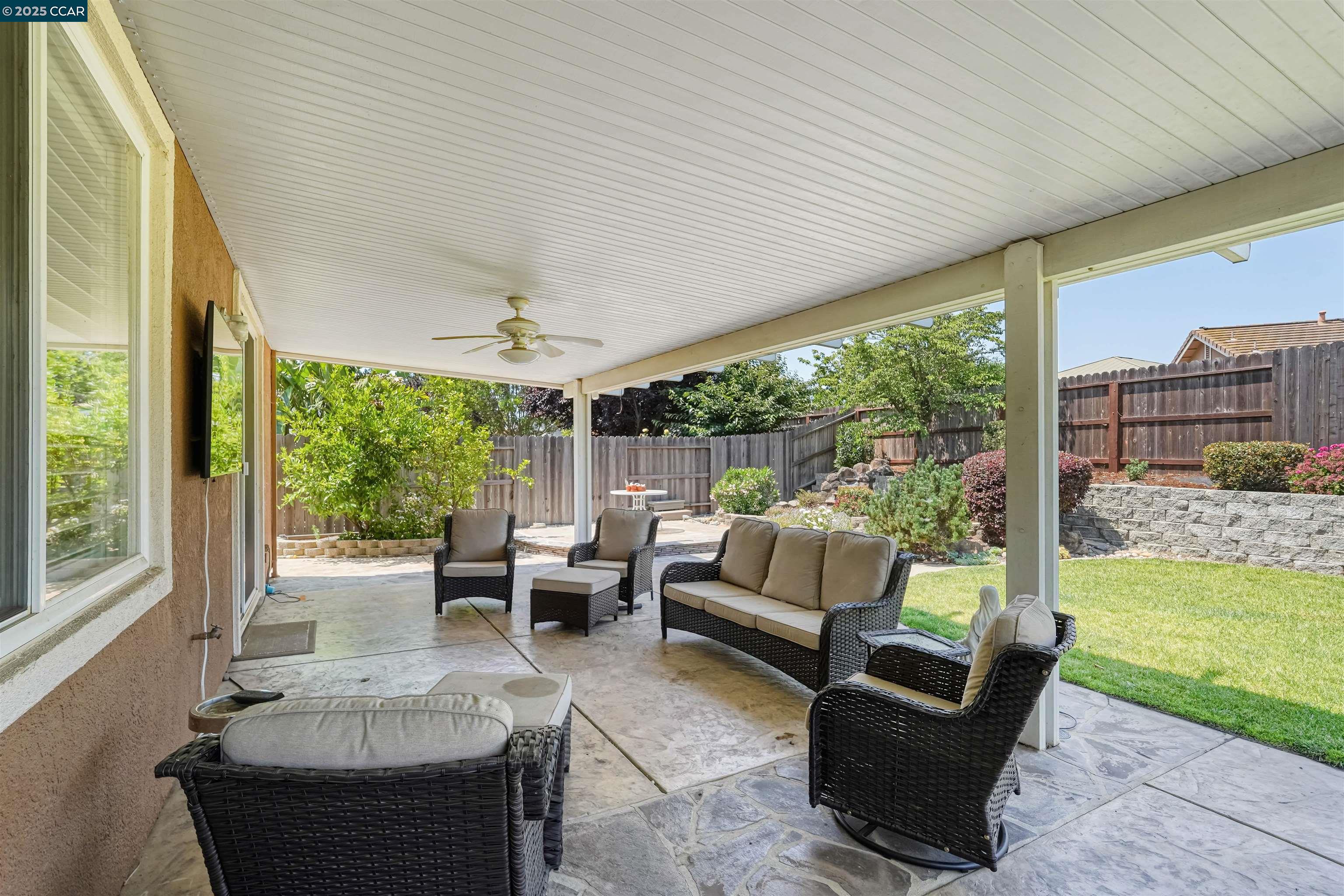 Detail Gallery Image 37 of 47 For 812 Westgate Drive, Vacaville,  CA 95687-7722 - 5 Beds | 3 Baths