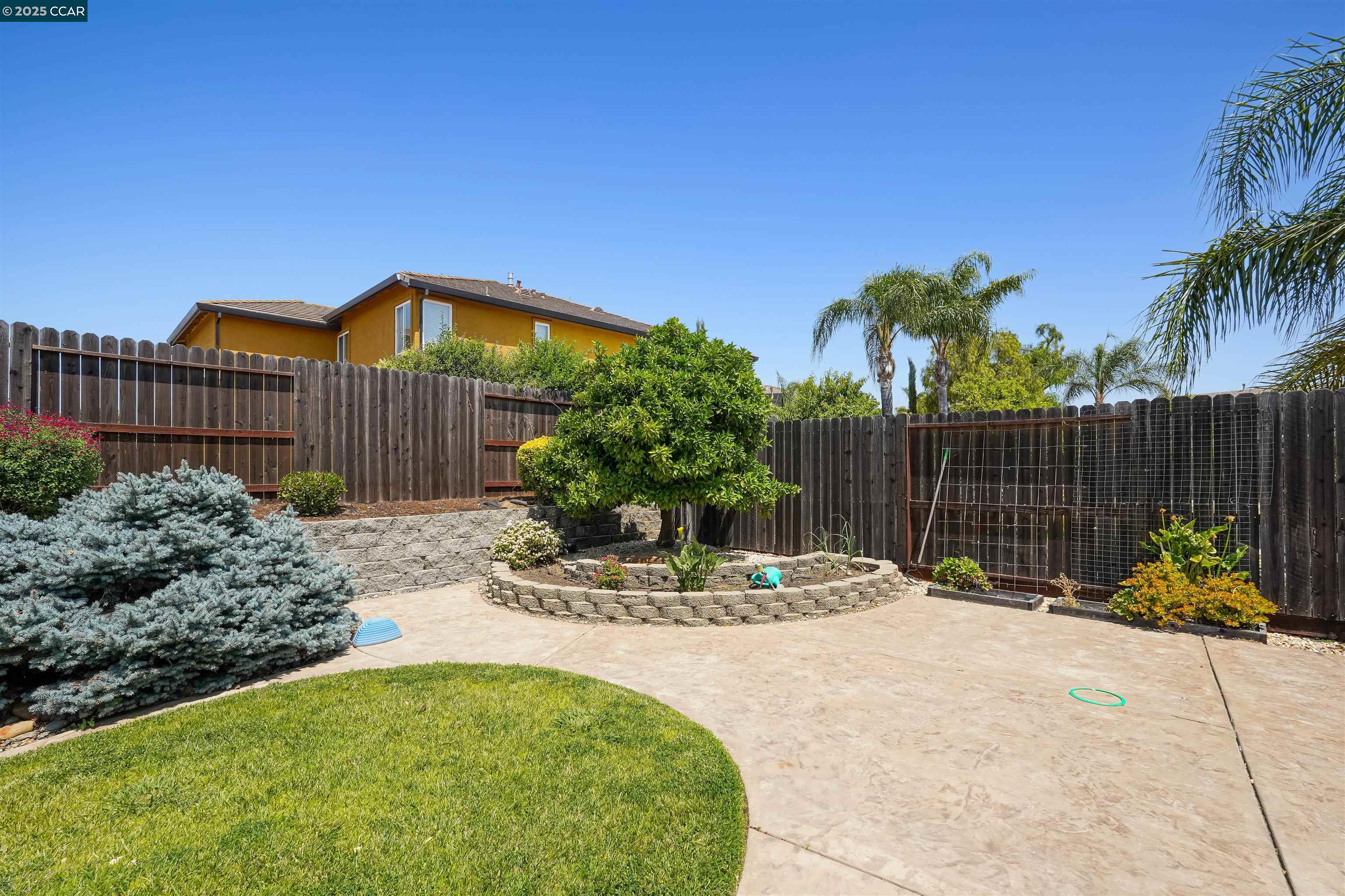Detail Gallery Image 41 of 47 For 812 Westgate Drive, Vacaville,  CA 95687-7722 - 5 Beds | 3 Baths