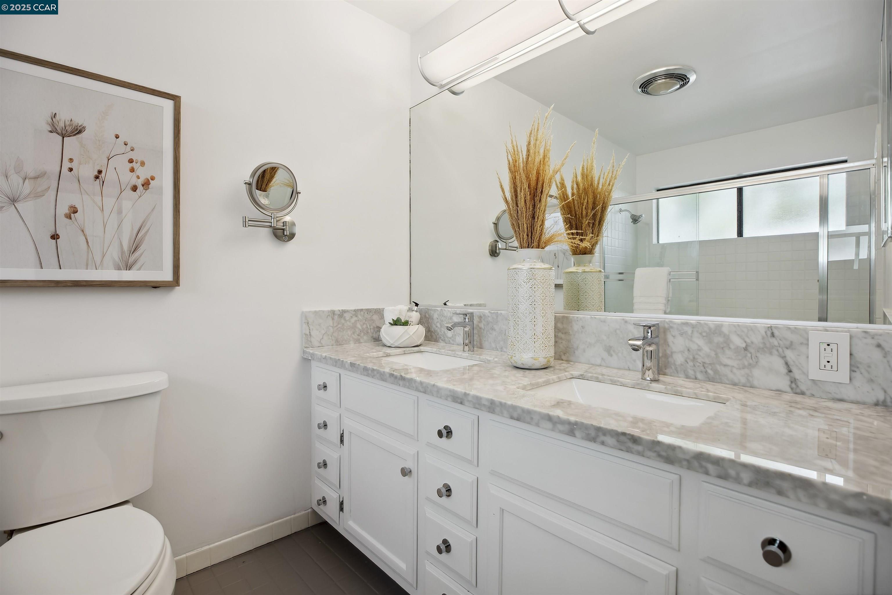 Detail Gallery Image 39 of 49 For 25 Acacia Dr, Orinda,  CA 94563 - 5 Beds | 3/1 Baths