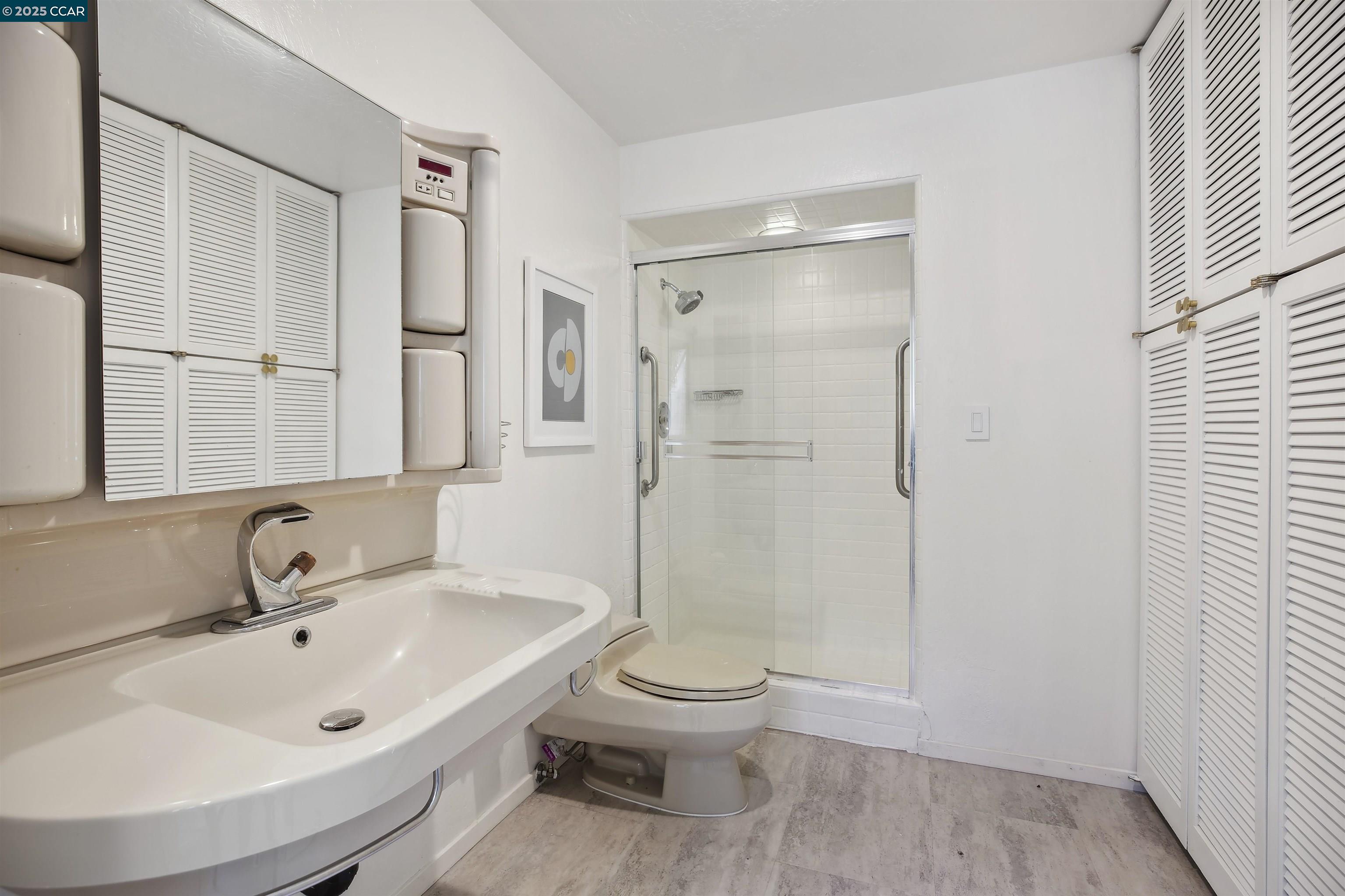 Detail Gallery Image 45 of 49 For 25 Acacia Dr, Orinda,  CA 94563 - 5 Beds | 3/1 Baths