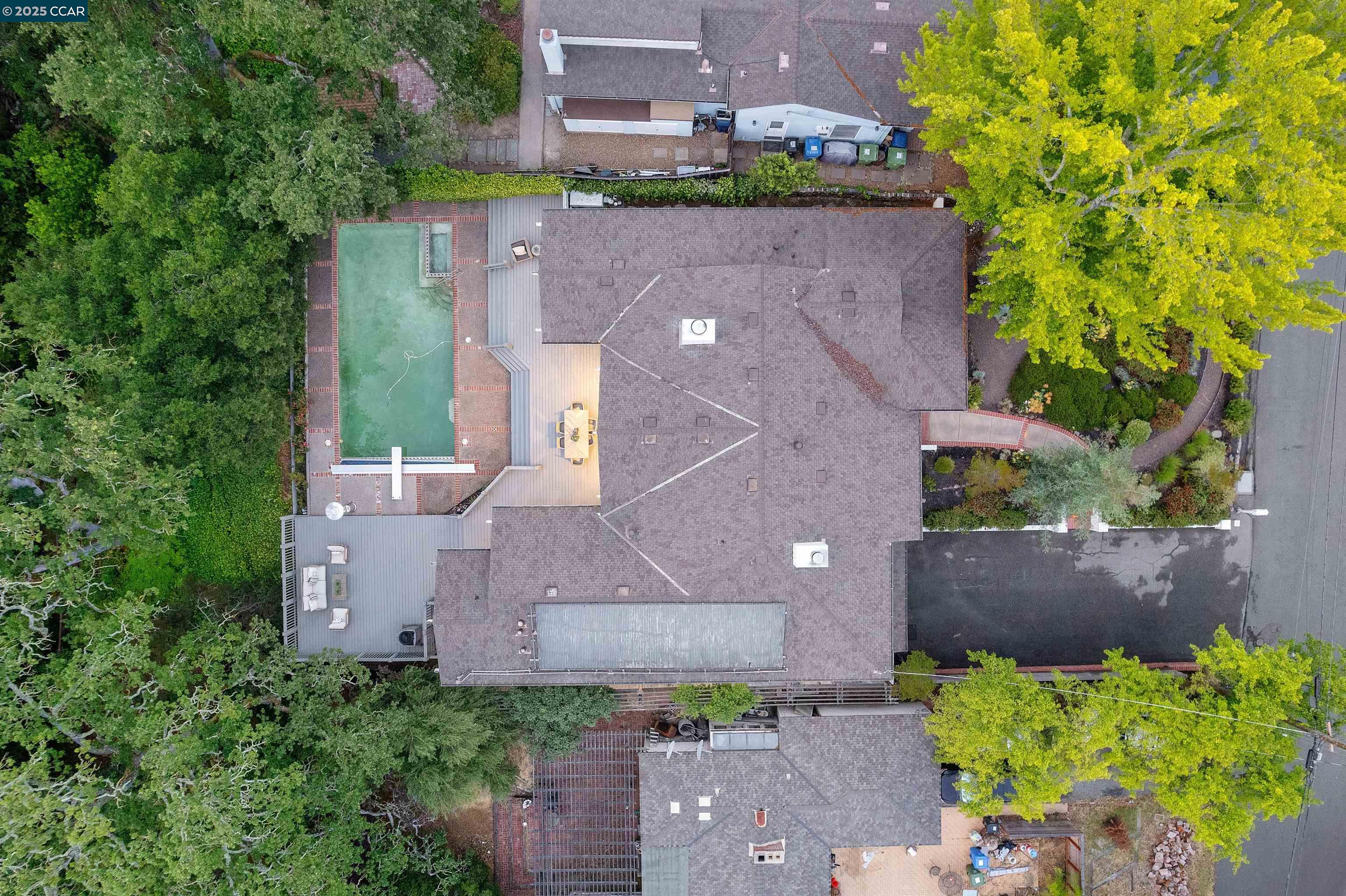 Detail Gallery Image 47 of 49 For 25 Acacia Dr, Orinda,  CA 94563 - 5 Beds | 3/1 Baths