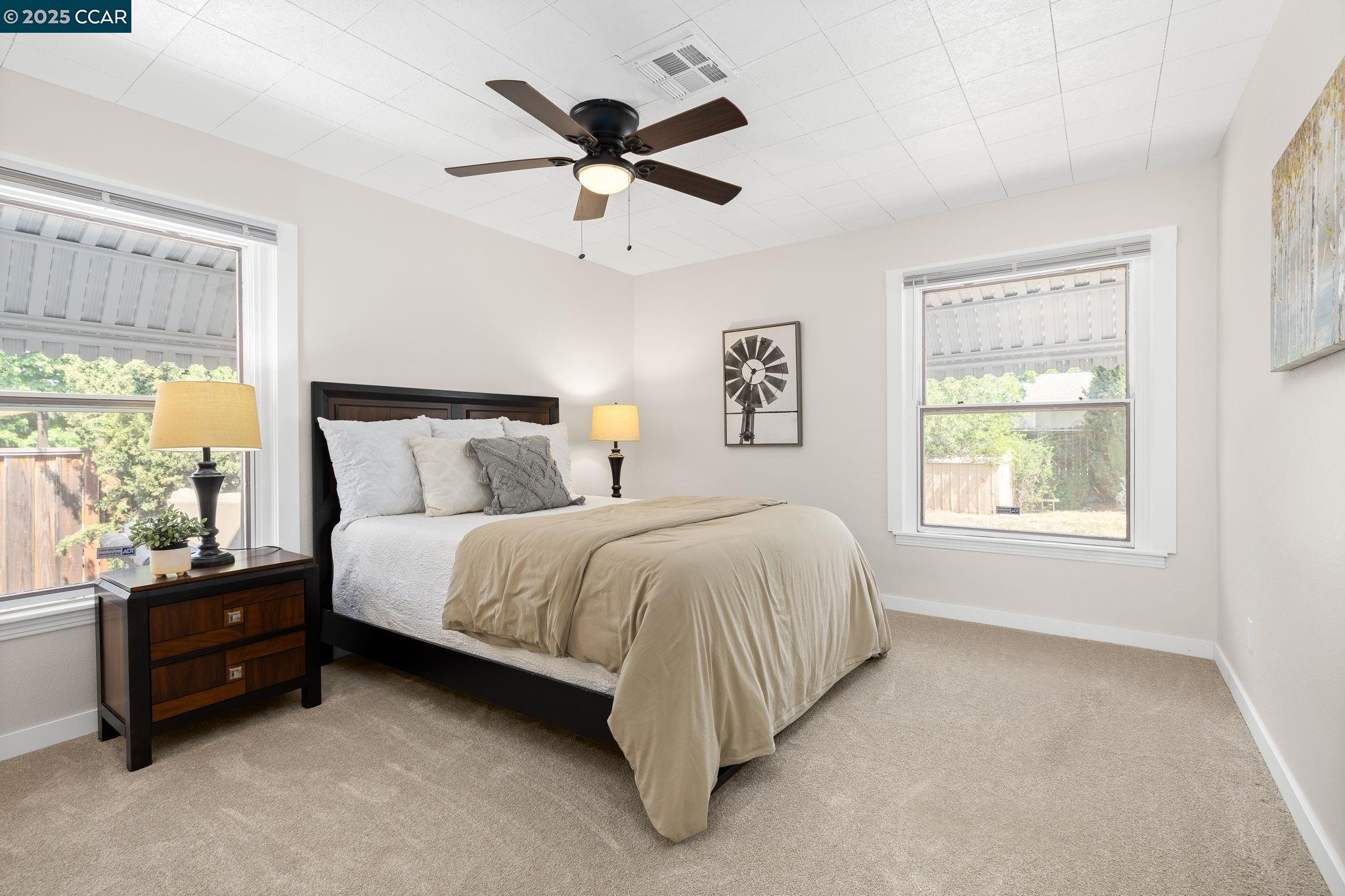 Detail Gallery Image 7 of 24 For 1590 3rd Ave, Walnut Creek,  CA 94597 - 4 Beds | 3 Baths